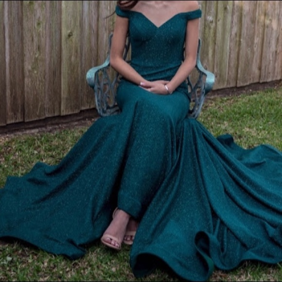 JOVANI 55187